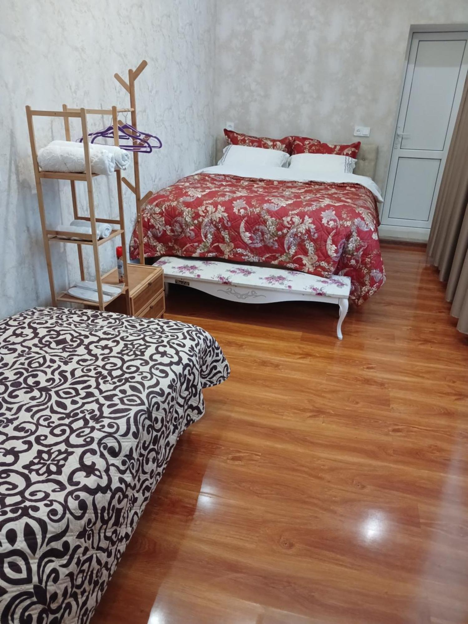 Guest House Nano Martvili Esterno foto